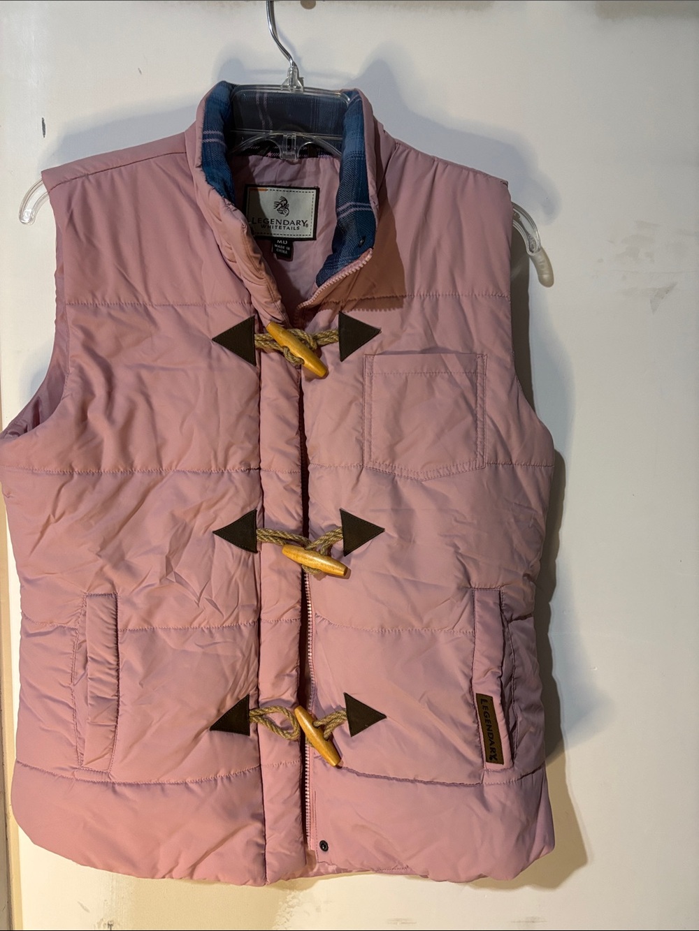 Legendary Whitetails Women’s Quilted Puffer Vest Pink Toggle Zip Medium